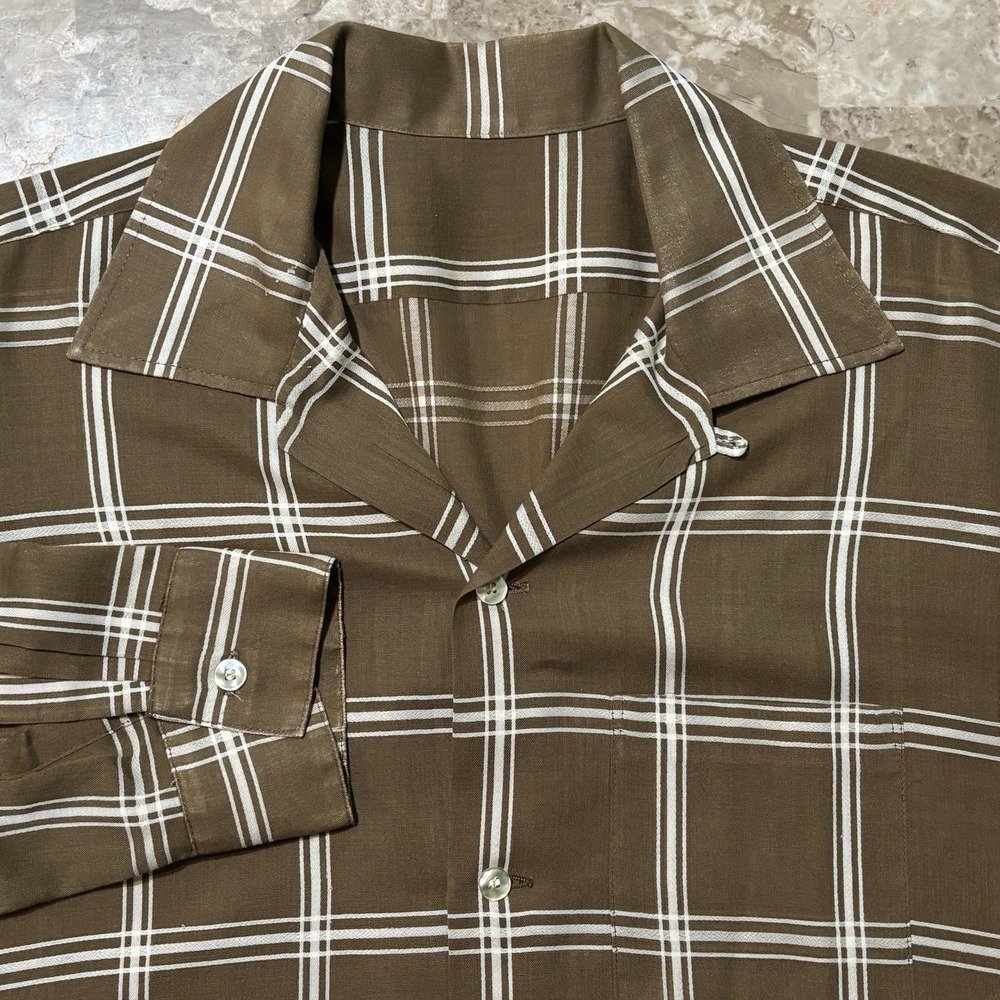 Vintage Loop Collar Shirt Mens 23.5x28 Brown Plaid Long Sleeve Perma Press Poly